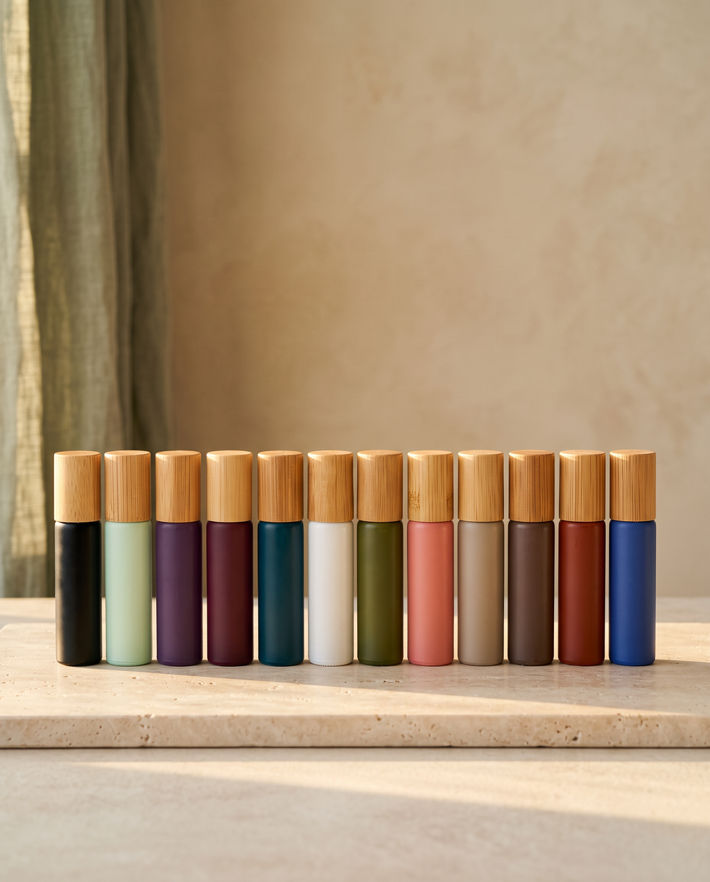 Edelstein Roll-On Flasche 10 ml | Matt mit Bambusdeckel in 12 Farben